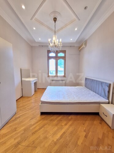 İcarəyə verilir 2 otaqlı köhnə tikili 90 m², 28 May m., photo 5 from 11