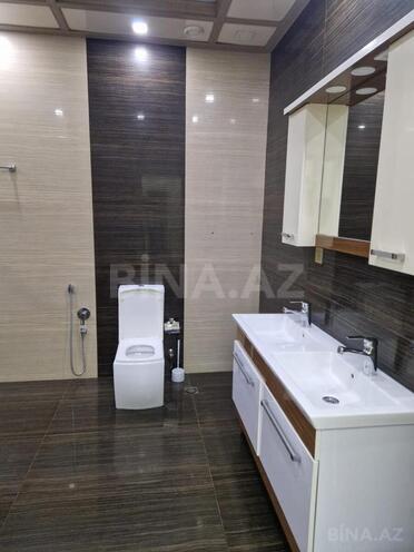 İcarəyə verilir 4 otaqlı yeni tikili 190 m², 28 May m., photo 23 from 25