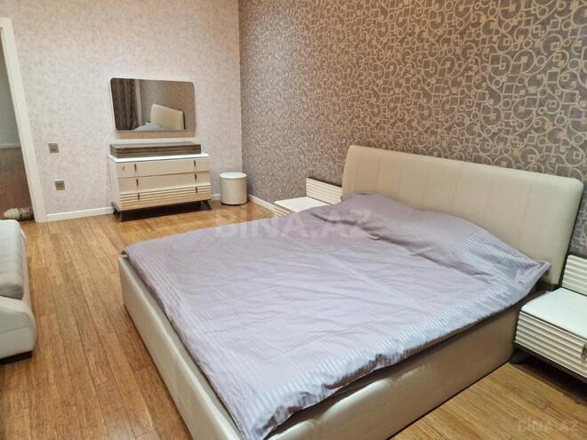 İcarəyə verilir 4 otaqlı yeni tikili 190 m², 28 May m., photo 9 from 25