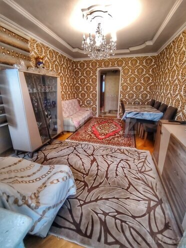 Satılır 2 otaqlı köhnə tikili 80 m², Qara Qarayev m., photo 3 from 24