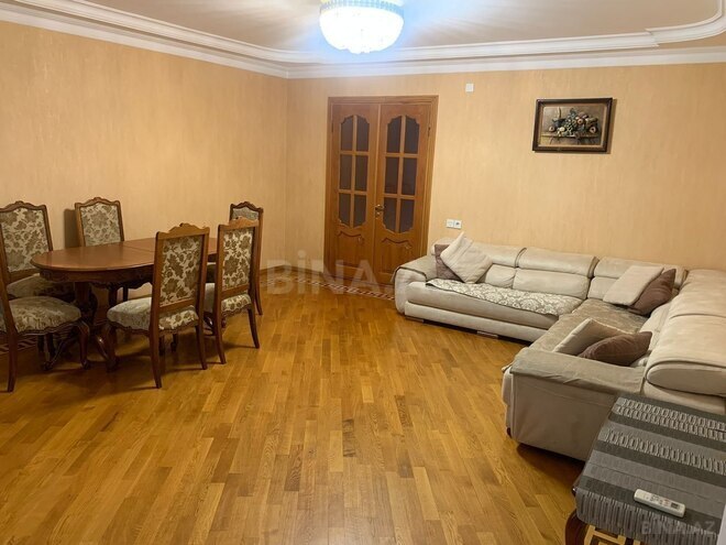 İcarəyə verilir 3 otaqlı köhnə tikili 90 m², 28 May m., photo 7 from 12