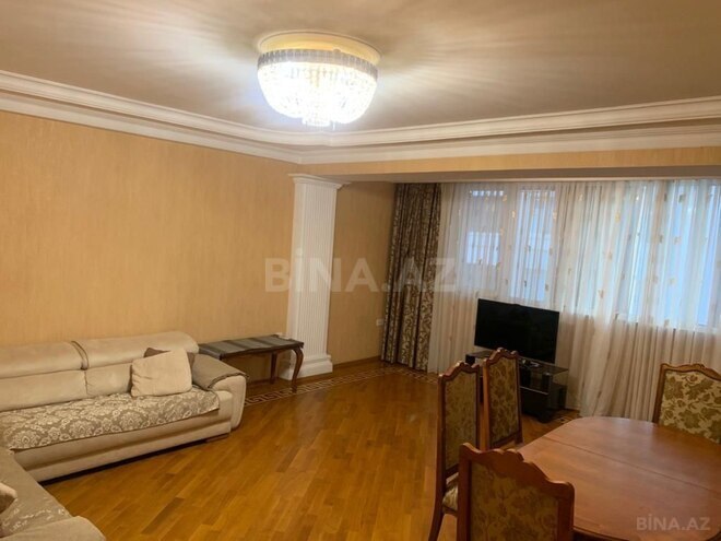 İcarəyə verilir 3 otaqlı köhnə tikili 90 m², 28 May m., photo 6 from 12
