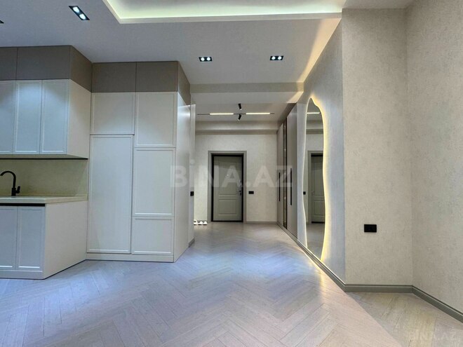Продаётся 2-комн. новостройка 68 м², м. Элмляр Академиясы, photo 9 from 11