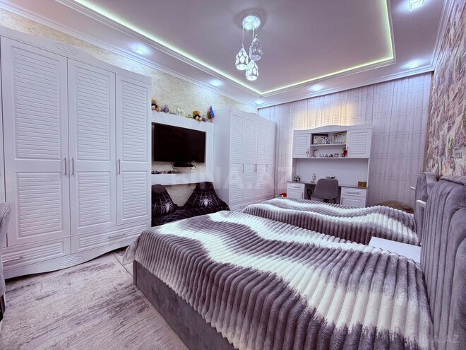 Satılır 4 otaqlı həyət evi/bağ evi 180 m², Novxanı q., photo 13 from 27