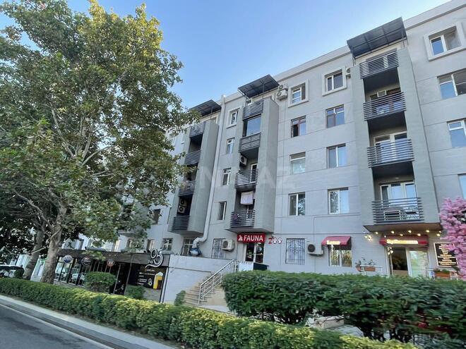 Satılır 1 otaqlı köhnə tikili 40 m², Yasamal r., photo 1 from 13