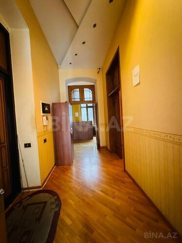 Продаётся 7-комн. вторичка 450 м², м. 28 мая, photo 5 from 31