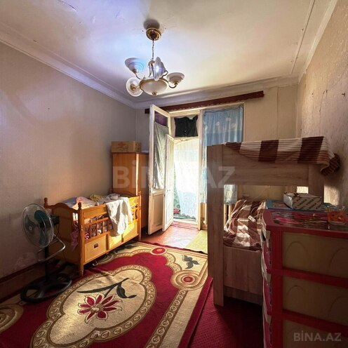 Satılır 2 otaqlı köhnə tikili 57 m², Yasamal r., photo 8 from 14