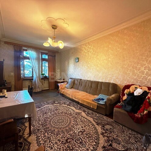 Satılır 2 otaqlı köhnə tikili 57 m², Yasamal r., photo 4 from 14