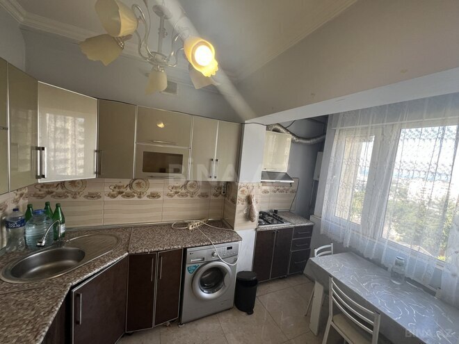 Сдаётся 3-комн. вторичка 80 м², м. Ази Асланов, photo 10 from 28