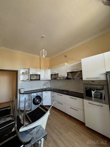 Сдаётся 3-комн. новостройка 121 м², м. Элмляр Академиясы, photo 11 from 23