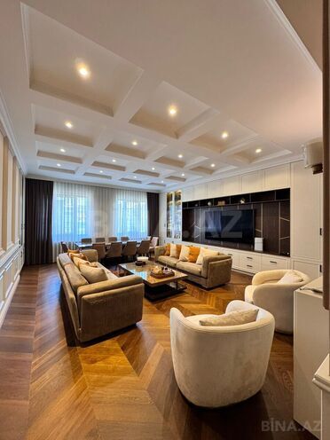 Satılır 7 otaqlı yeni tikili 285 m², 28 May m., photo 3 from 27