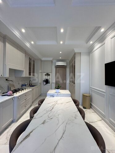 Satılır 7 otaqlı yeni tikili 285 m², 28 May m., photo 20 from 27