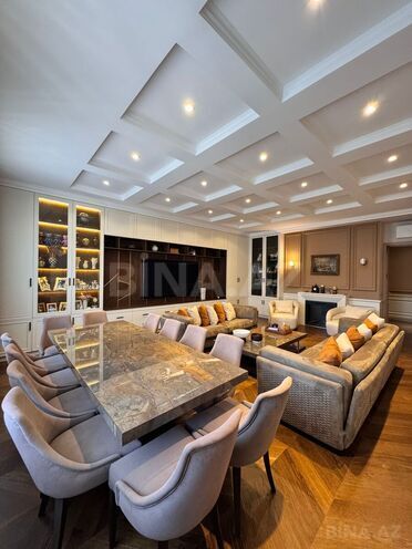 Satılır 7 otaqlı yeni tikili 285 m², 28 May m., photo 1 from 27