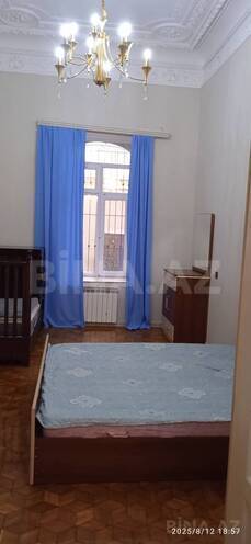 İcarəyə verilir 2 otaqlı köhnə tikili 70 m², Sahil m., photo 6 from 16