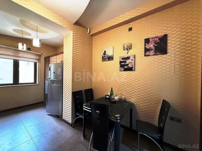 Satılır 3 otaqlı köhnə tikili 100 m², Nizami m., photo 15 from 20