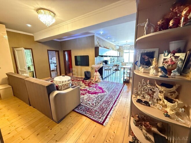 Продаётся 3-комн. новостройка 115 м², м. Халглар Достлугу, photo 10 from 12