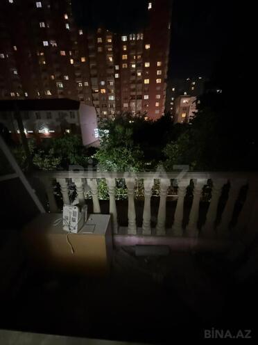 Продаётся 2-комн. вторичка 70 м², м. Иншаатчылар, photo 9 from 16