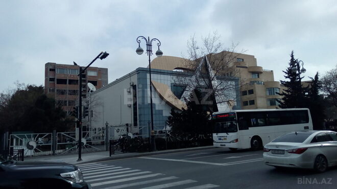 İcarəyə verilir 2 otaqlı köhnə tikili 50 m², Elmlər Akademiyası m., photo 1 from 6