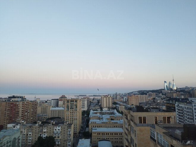 Satılır 3 otaqlı yeni tikili 127 m², Nizami m., photo 1 from 12