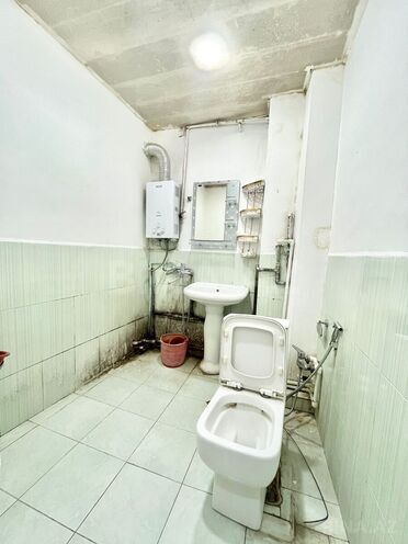 Продаётся 2-комн. вторичка 45 м², м. Ази Асланов, photo 9 from 10