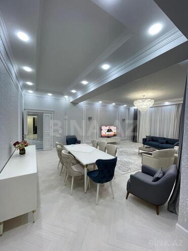 Сдаётся 4-комн. новостройка 220 м², м. 28 мая, photo 3 from 31