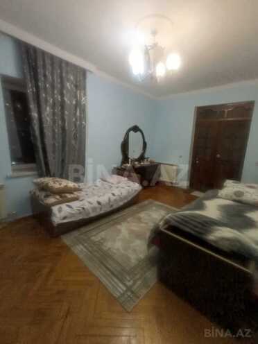 Satılır 2 otaqlı köhnə tikili 45 m², 7-ci mikrorayon q., photo 3 from 6