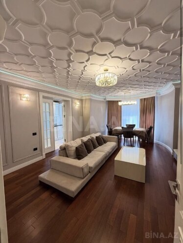 Продаётся 4-комн. новостройка 135 м², м. 8 ноября, photo 1 from 15