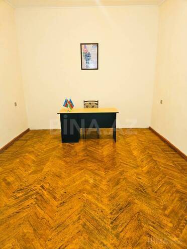 İcarəyə verilir 1 otaqlı ofis 25 m², 28 May m., photo 1 from 7