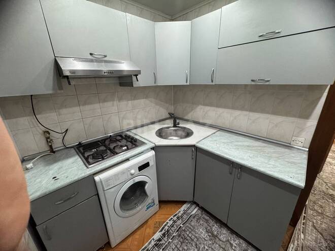İcarəyə verilir 2 otaqlı köhnə tikili 50 m², Qara Qarayev m., photo 6 from 11
