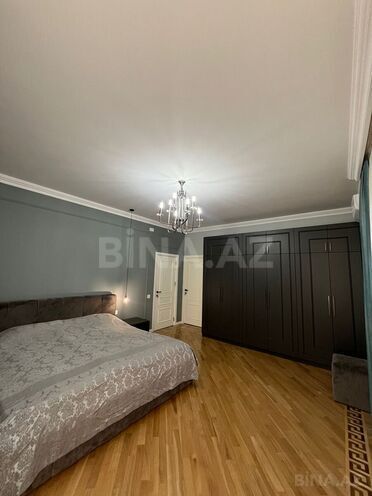 Сдаётся 3-комн. новостройка 140 м², Насиминский  р., photo 21 from 31