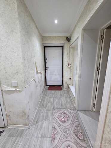 Satılır 3 otaqlı köhnə tikili 65 m², Qara Qarayev m., photo 20 from 26