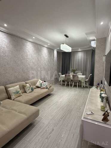 Продаётся 3-комн. новостройка 95 м², м. Иншаатчылар, photo 1 from 9