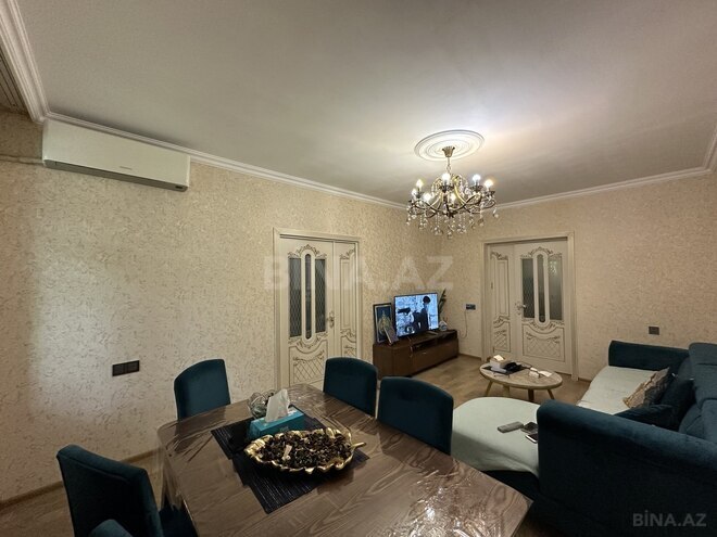 Satılır 4 otaqlı köhnə tikili 110 m², Xalqlar Dostluğu m., photo 5 from 24
