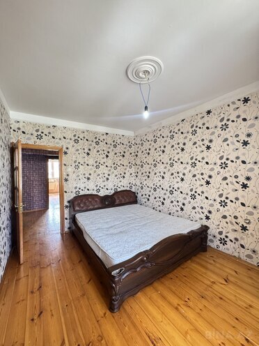 Satılır 3 otaqlı köhnə tikili 70 m², Hövsan q., photo 13 from 18