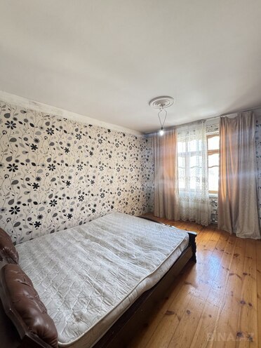 Satılır 3 otaqlı köhnə tikili 70 m², Hövsan q., photo 14 from 18