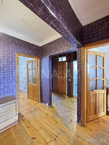 Satılır 3 otaqlı köhnə tikili 70 m², Hövsan q., photo 3 from 18