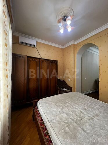 İcarəyə verilir 4 otaqlı köhnə tikili 90 m², Nizami m., photo 3 from 17