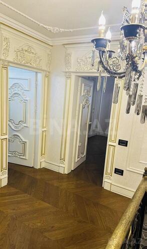 Продаётся 4-комн. вторичка 215 м², м. Сахил, photo 9 from 24