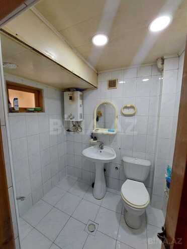 Satılır 2 otaqlı köhnə tikili 42 m², Elmlər Akademiyası m., photo 7 from 8