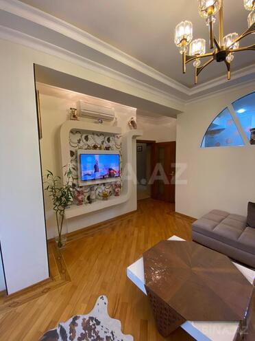 Сдаётся 2-комн. новостройка 60 м², м. 8 ноября, photo 3 from 10