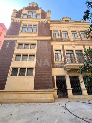 Продаётся 14-комн. дом/дача 870 м², м. 8 ноября, photo 3 from 31