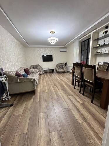 İcarəyə verilir 3 otaqlı köhnə tikili 75 m², Əhmədli m., photo 1 from 18