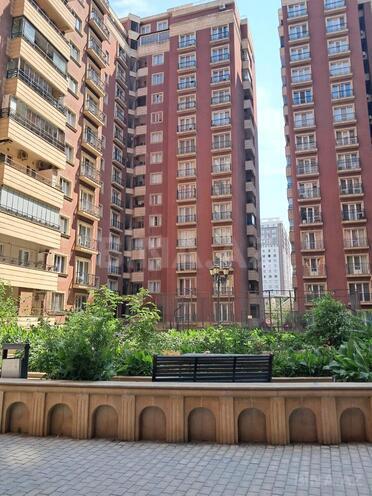 İcarəyə verilir 3 otaqlı yeni tikili 138 m², 28 May m., photo 3 from 23