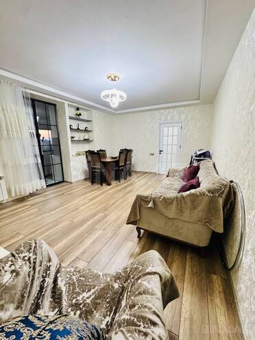 İcarəyə verilir 3 otaqlı köhnə tikili 75 m², Əhmədli m., photo 1 from 20