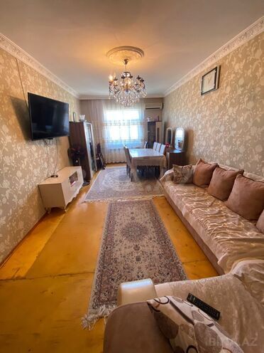 Satılır 3 otaqlı köhnə tikili 80 m², Xalqlar Dostluğu m., photo 1 from 13