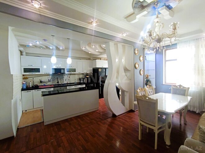 Сдаётся 3-комн. новостройка 90 м², Абшеронcкий  р., photo 1 from 19