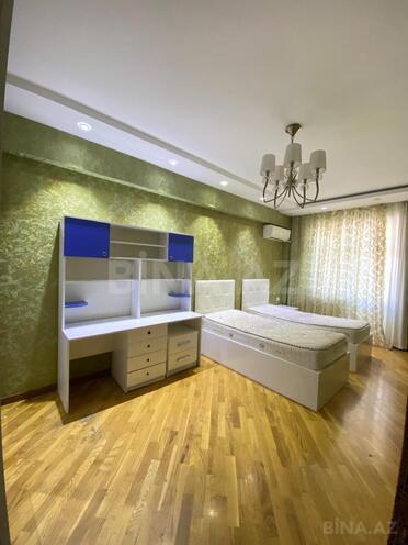 Сдаётся 3-комн. новостройка 150 м², м. Элмляр Академиясы, photo 18 from 25