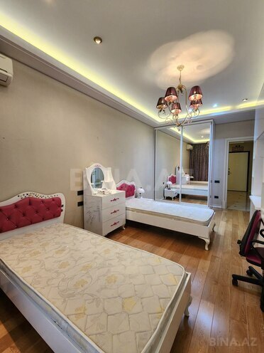 Сдаётся 4-комн. новостройка 250 м², Насиминский  р., photo 14 from 29