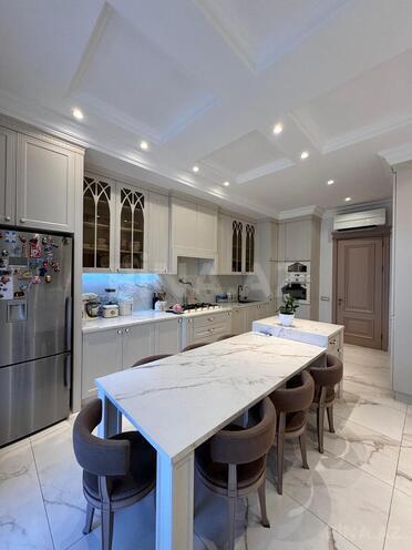 Satılır 7 otaqlı yeni tikili 285 m², 28 May m., photo 20 from 27