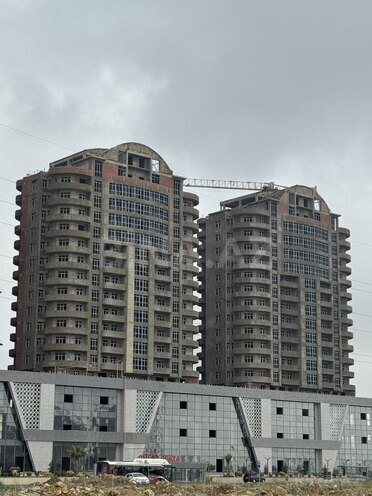 Продаётся 2-комн. новостройка 100.6 м², пос. Локбатан, photo 1 from 7